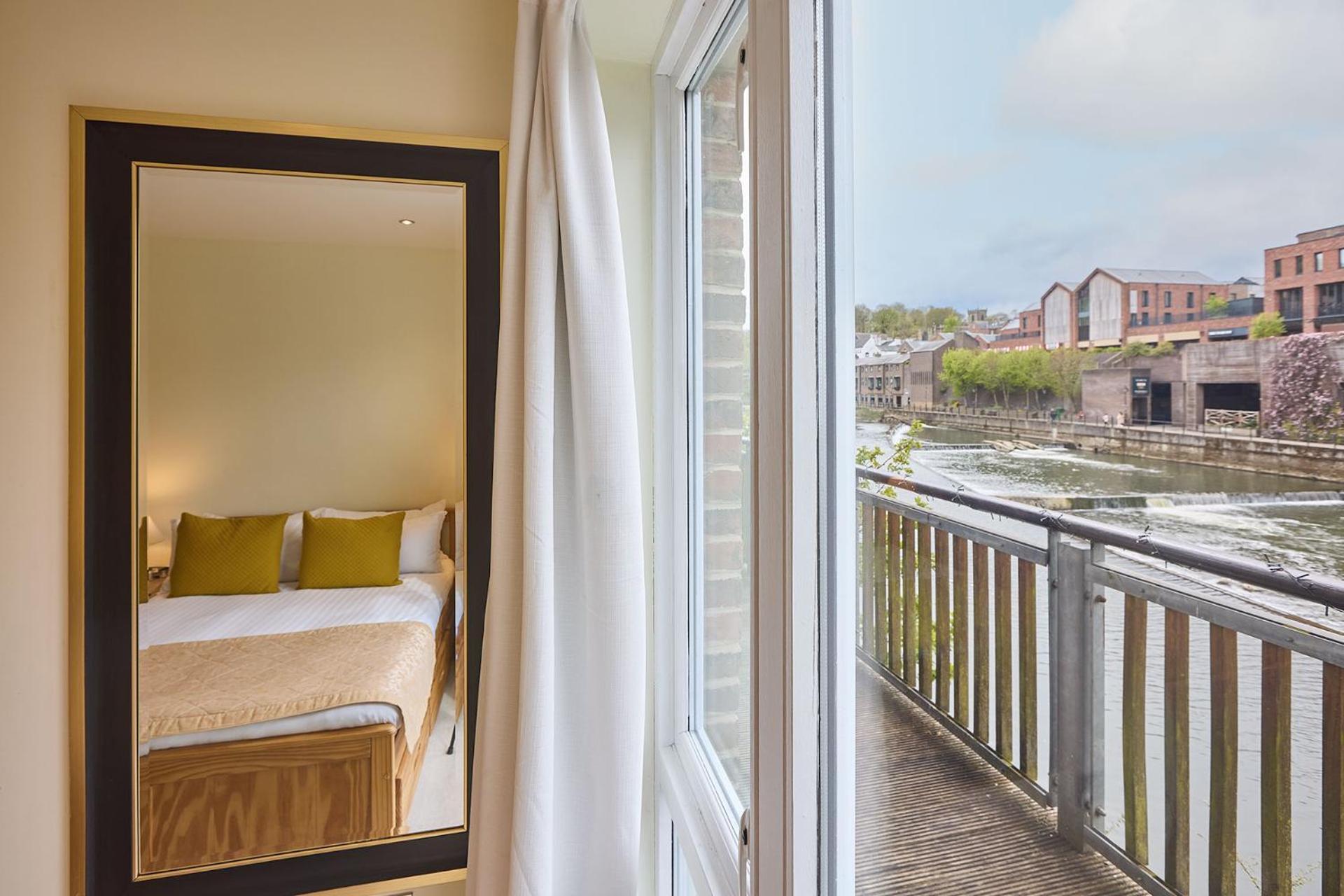 Host & Stay - Waterside Durham Ngoại thất bức ảnh