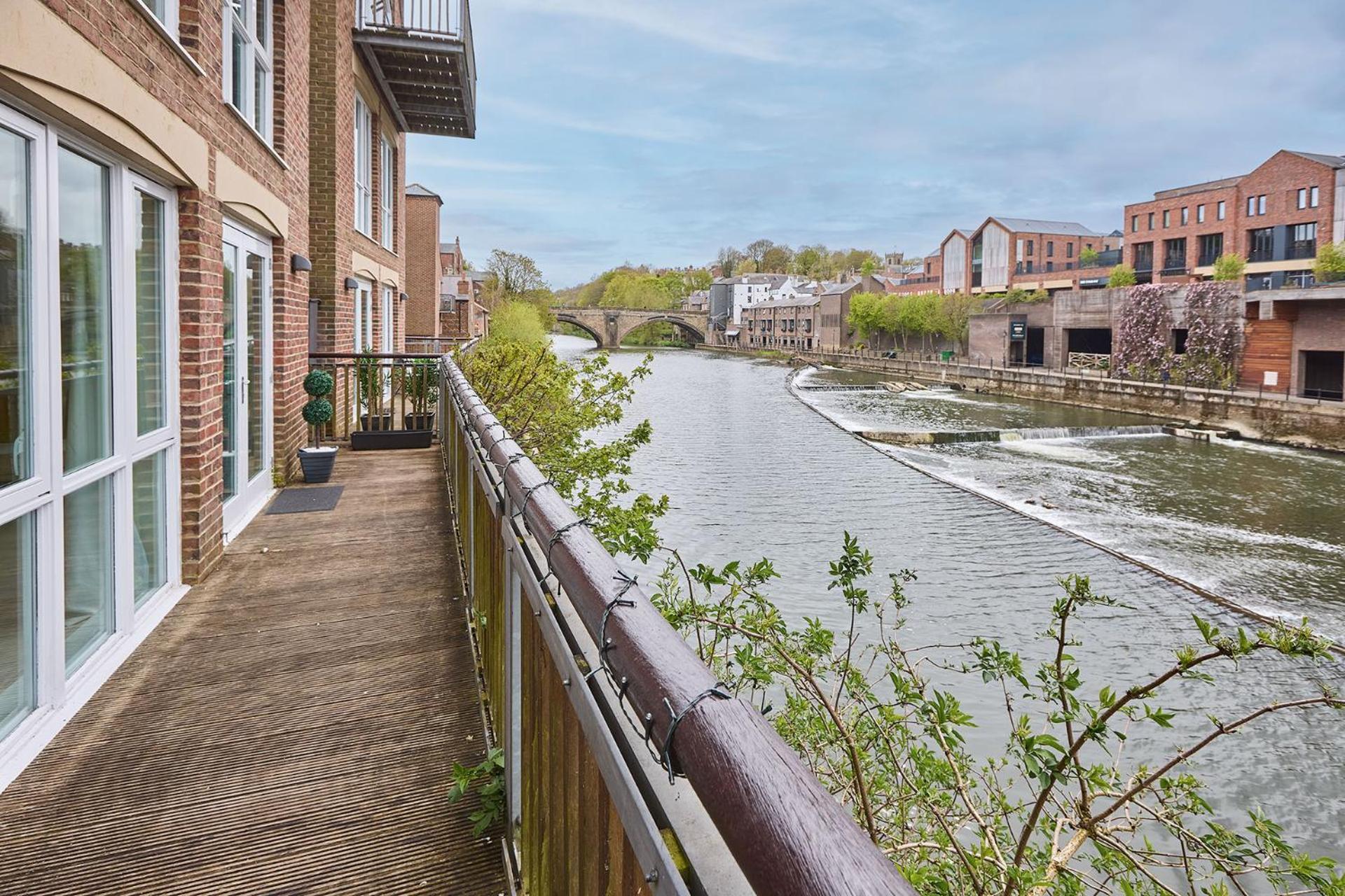Host & Stay - Waterside Durham Ngoại thất bức ảnh